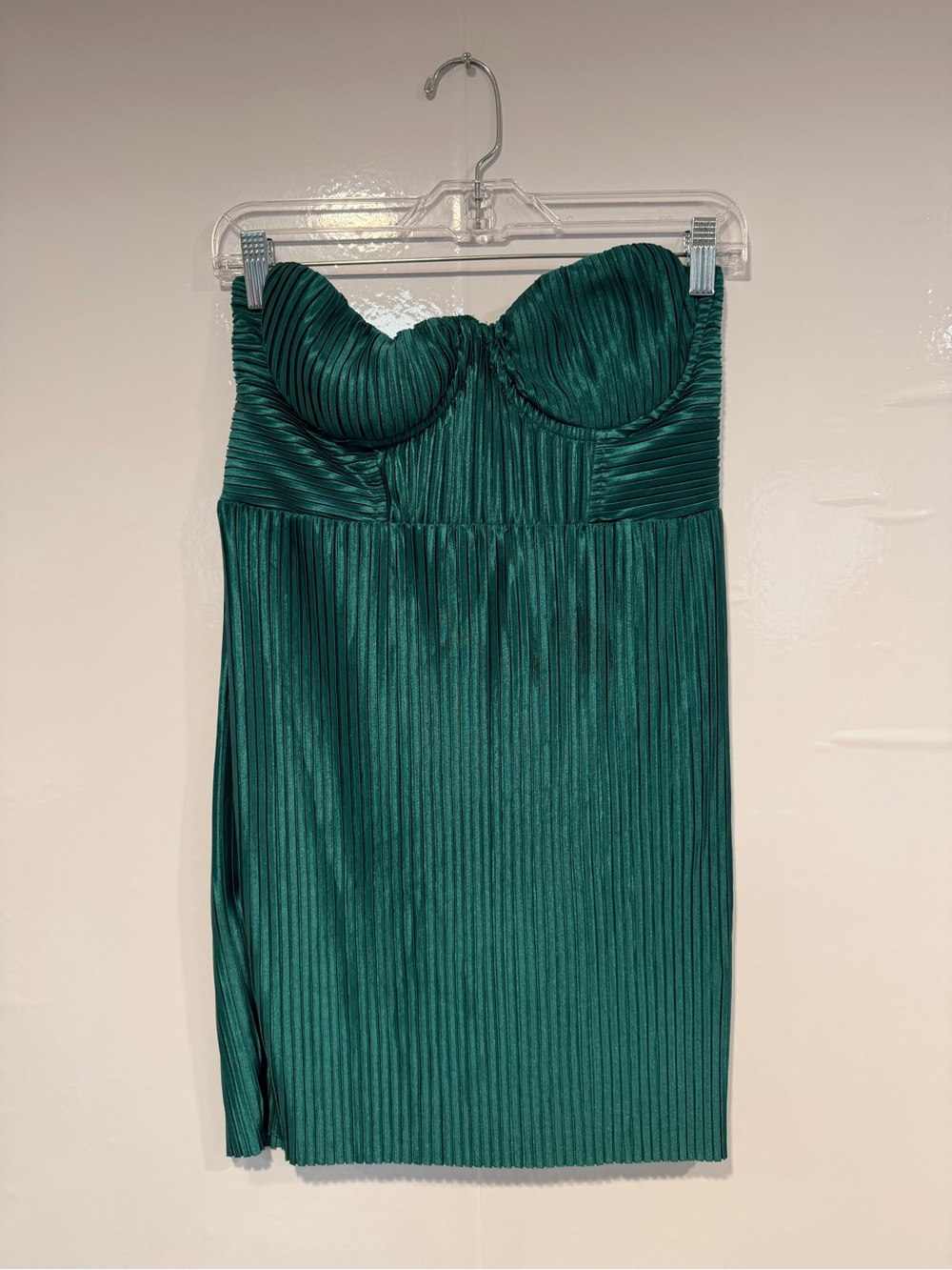 Emerald NWT Hello Molly Strapless Pleated Bodycon Dress